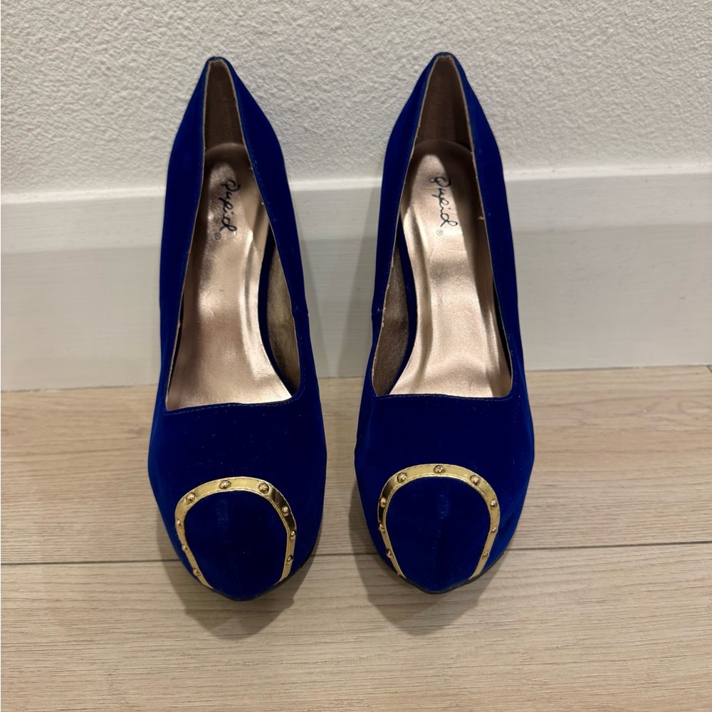 Blue Velvet Qupid Women's Shoes with Gold Accent